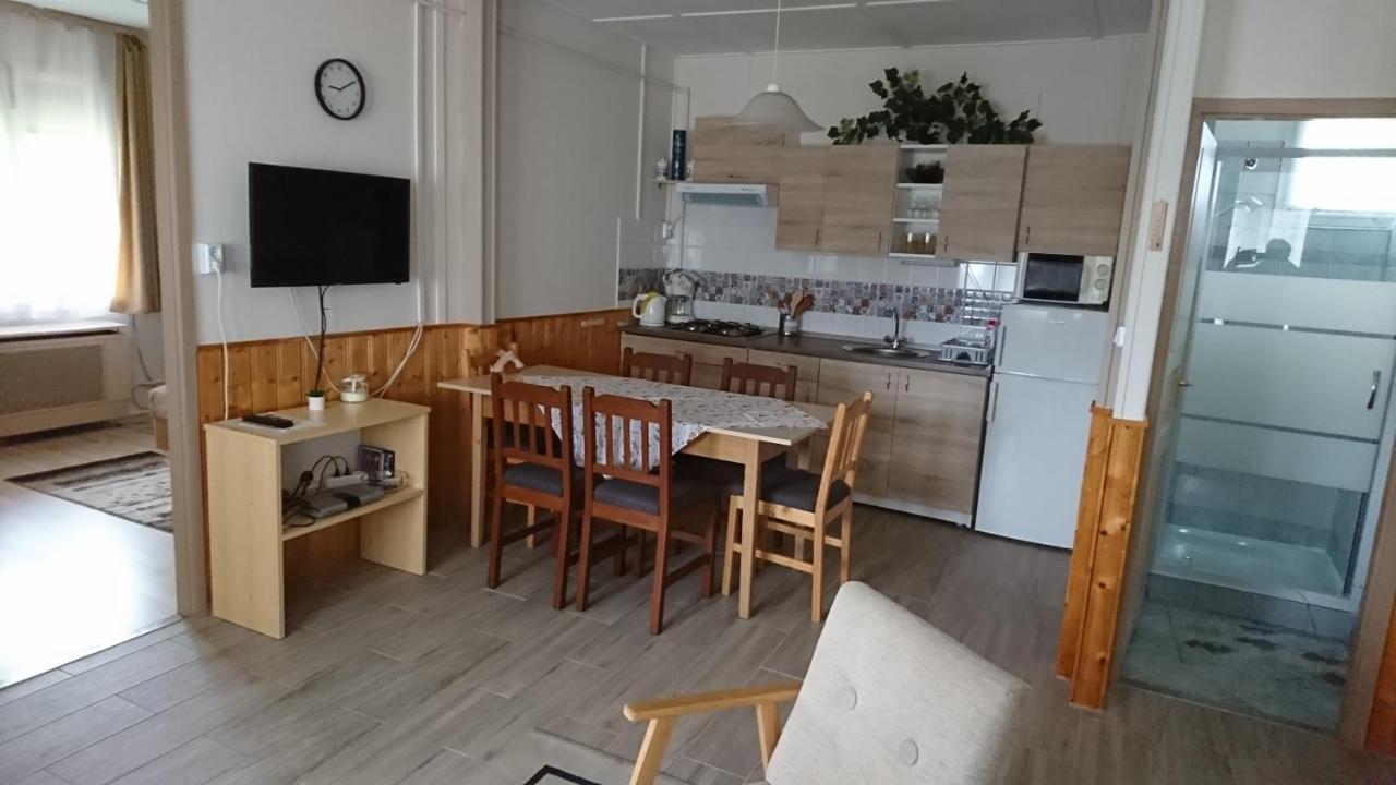 Zalakaros Panorama Apartmanok Luaran gambar